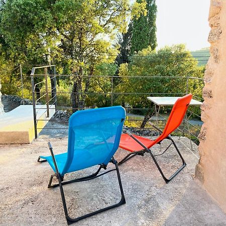 La Parenthese Du Var - Gite Avec Grande Terrasse Vue Sur Piscine Saint-Antonin-du-Var Kültér fotó